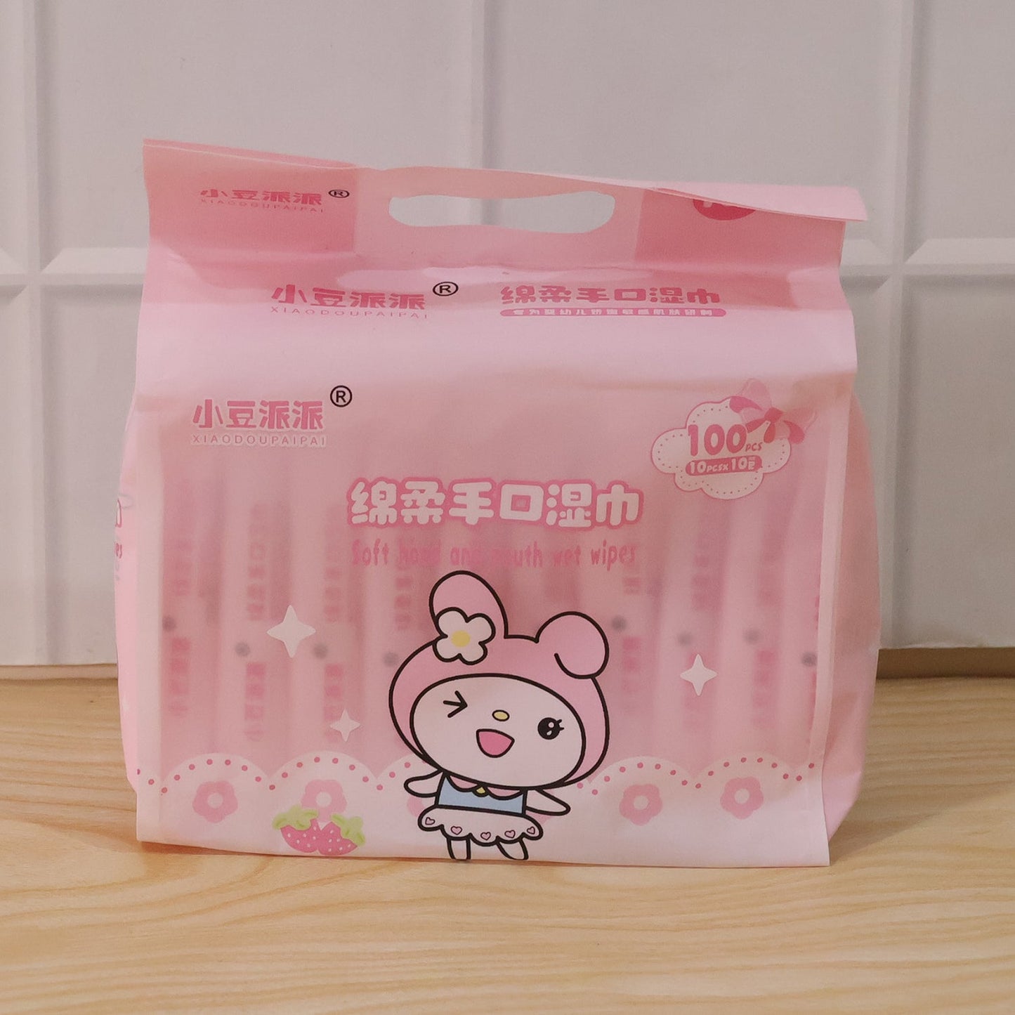 Wet Wipes for Kids – Gentle Cleansing & Portable Packaging