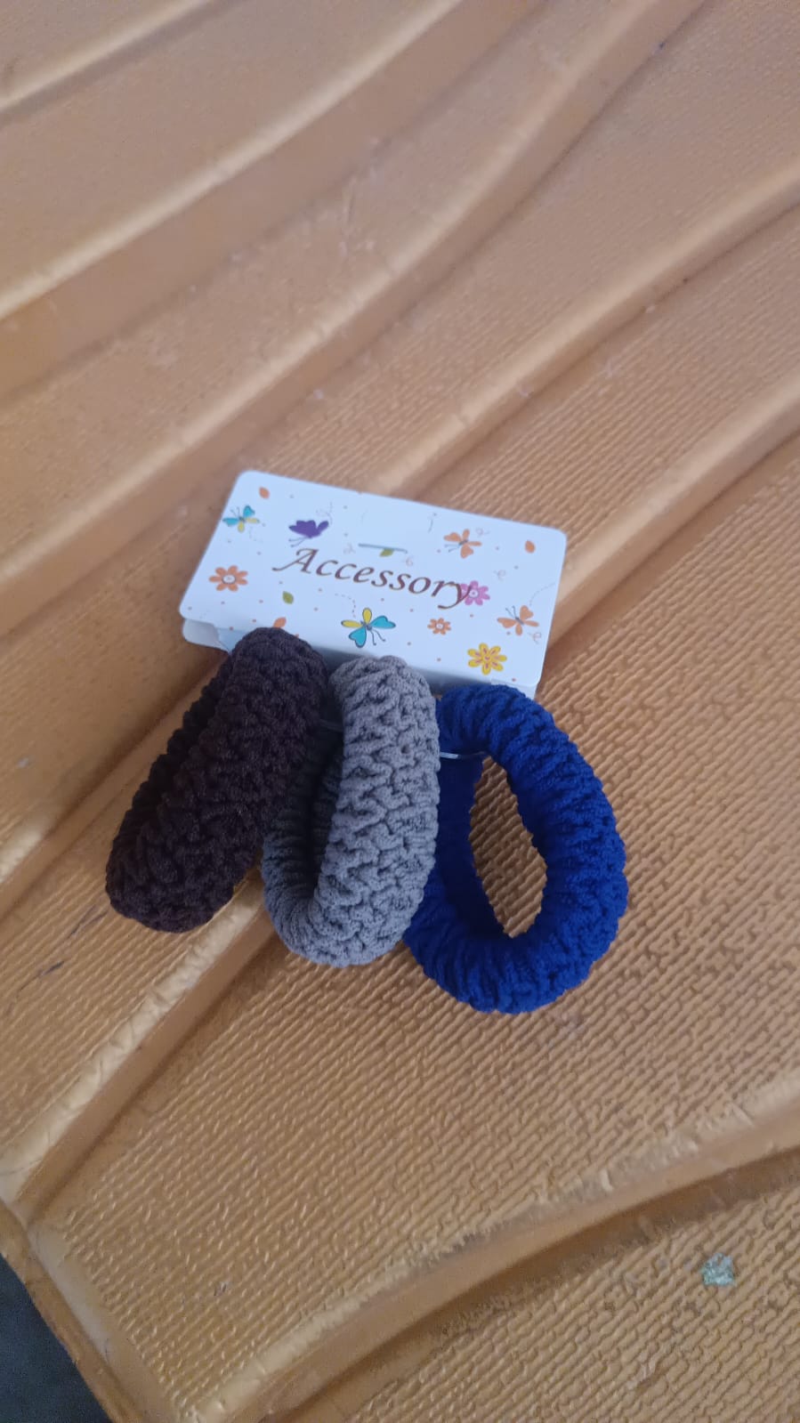 Tyre Shape Hair Bands – Multicolour, Secure Hold | Calm & Curl