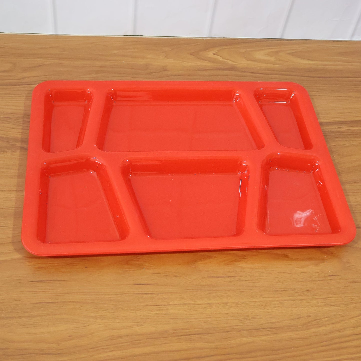 Multi-Compartment Plastic Meal Serving Tray – Mess-Free Portion Control