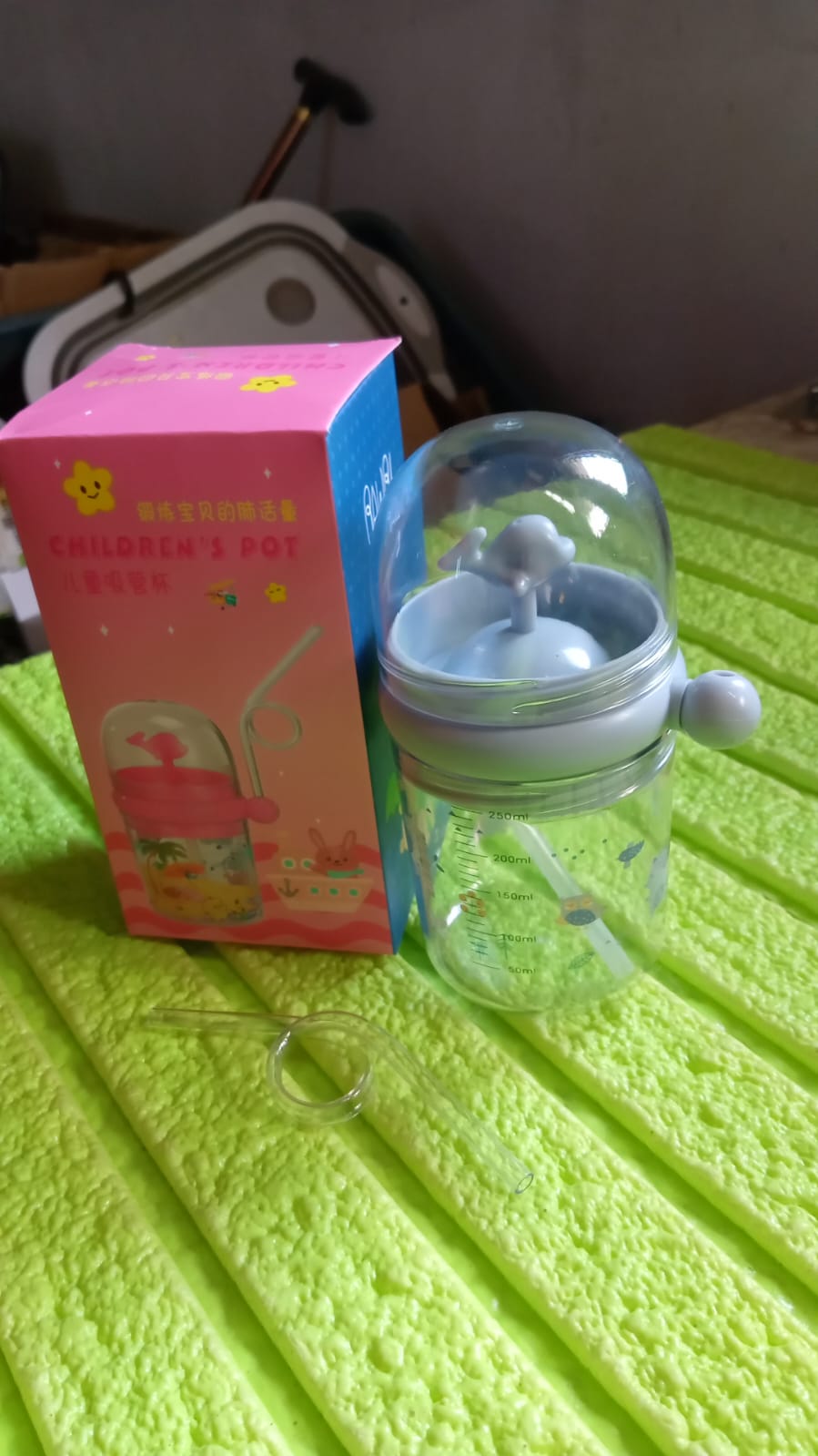 Whale Spray Sippy Cup – Spill-Proof Fun for Toddlers | Feedora