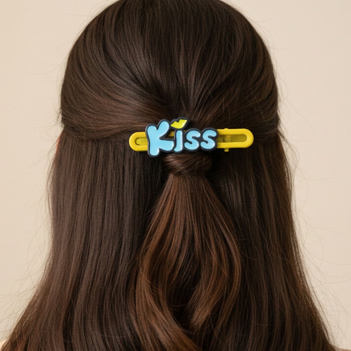 Kiss Text Hair Clip Set – Cute & Playful 2-Piece Snap Clips